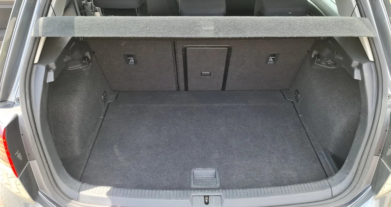 Volkswagen Golf cena 73899 przebieg: 123500, rok produkcji 2018 z Pilica małe 379